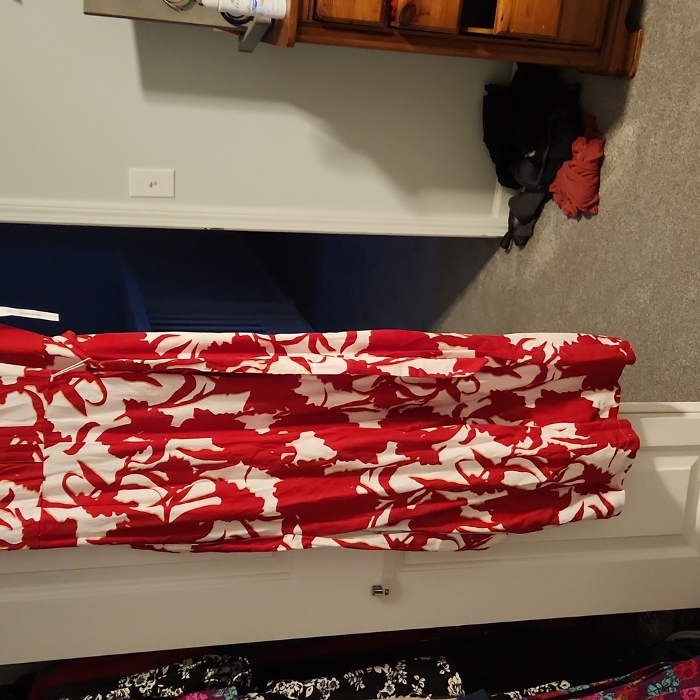 Jumper - Picture 2 of 4